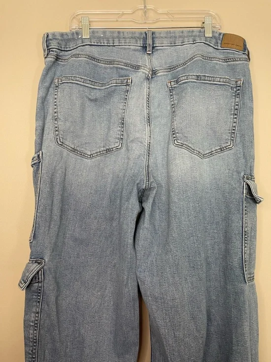 American Eagle Light Wash Denim Cargo Jeans - Picture 8 of 8